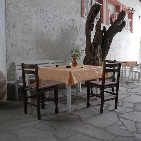Ipiros Guest house 2*